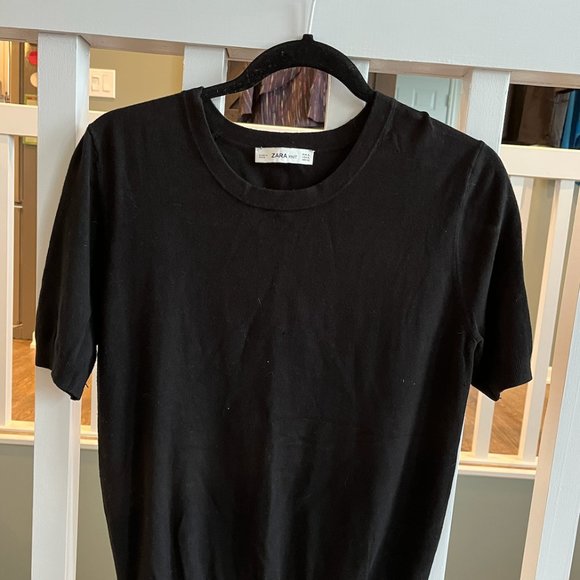 Zara Tops - Zara Knit Top in Black Size XL (fits like a Medium-Large)